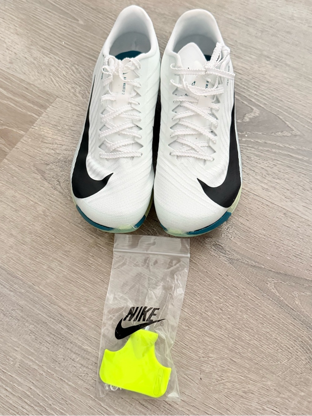 Nike Maxfly 2 White Bright Spruce Barely Green Black FD8395-102 Size 6.5